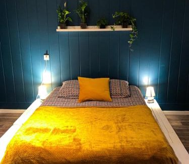 Cognac House | chambre double avec salle de bain privative