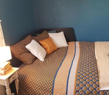Funay - Bruyeres House | Chambre double chez l'habitant proche du circuit