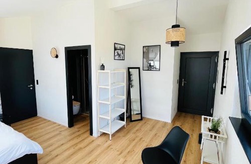Granges House | Chambre double privative et indépendante
