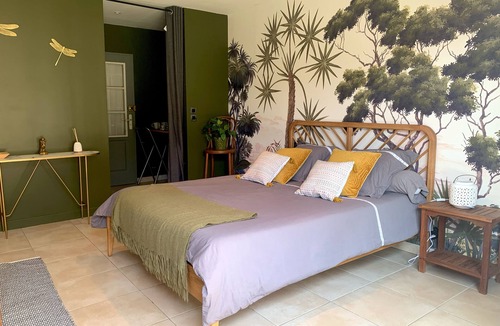 Chabeuil Bed & Breakfast | Chambre Drôme tropicale