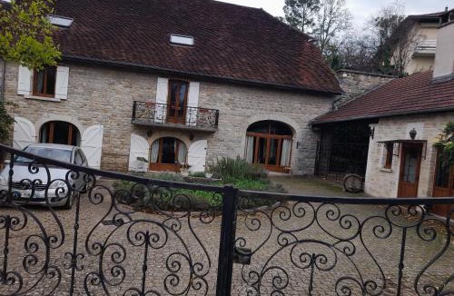 Saint-Germain-les-Arlay Bed & Breakfast | chambre du jura