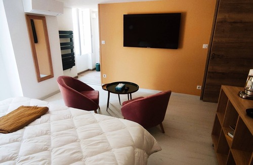 Saint-Jean-de-Vaux House | chambre du moulin brochat 2