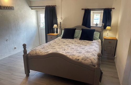 Brux Bed & Breakfast | Chambre du Jardin (bed and breakfast) - family room, sleeping 1-4