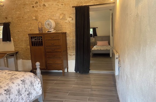 Brux Bed & Breakfast | Chambre du Jardin (bed and breakfast) - family room, sleeping 1-4