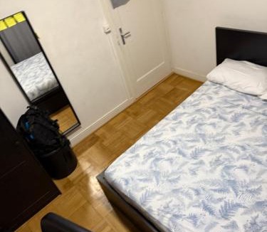 Carouge House | chambre en centre ville