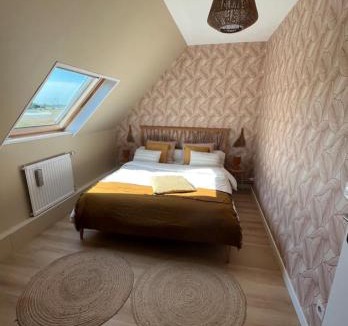 Santes House | Chambre et salle de bain privée