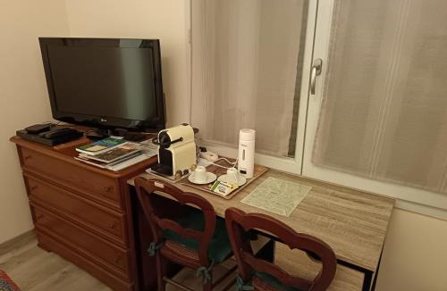 Poligny Bed & Breakfast | Chambre et table d'hôtes La Meule