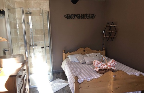 Lere Bed & Breakfast | Chambre et table d'hôtes Stable near Sancerre Guédelon circuit 3 Loire à vélo