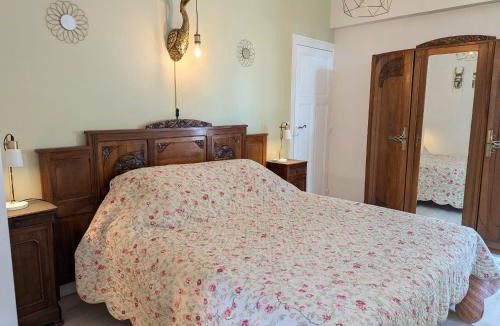 Ligny-le-Ribault Bed & Breakfast | Chambre familiale avec Wi-Fi inclus, petit-déjeuner et espace convivial - FR-1-590-473