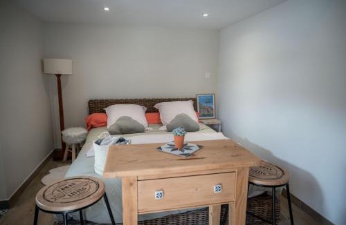 Brie-et-Angonnes Bed & Breakfast | Chambre Folle Avoine