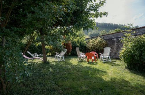 Brie-et-Angonnes Bed & Breakfast | Chambre Folle Avoine