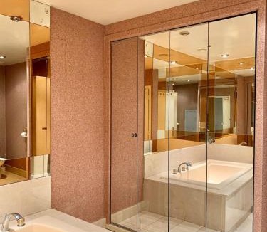 Boulogne-sur-Gesse Apartment | Chambre