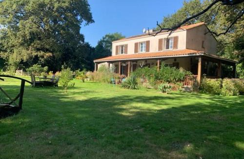 Corcoue-sur-Logne Bed & Breakfast | Chambre d'hôtes Sous Les Grands Chênes ZEN