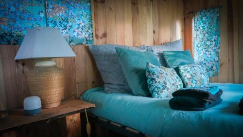 Corcoue-sur-Logne Bed & Breakfast | Chambre d'hôtes Sous Les Grands Chênes Cabane du CHENE