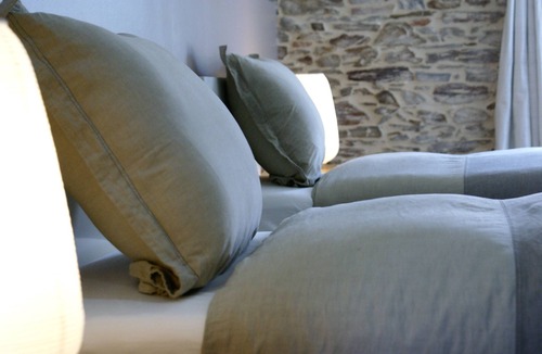 Saint-Fiacre-sur-Maine Bed & Breakfast | Chambre Orientale Duplex Jardin privatif + Breakfast included