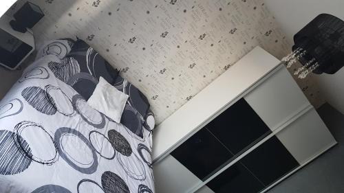 Saint-Germain-du-Corbeis House | Chambre individuelle chez l'habitant