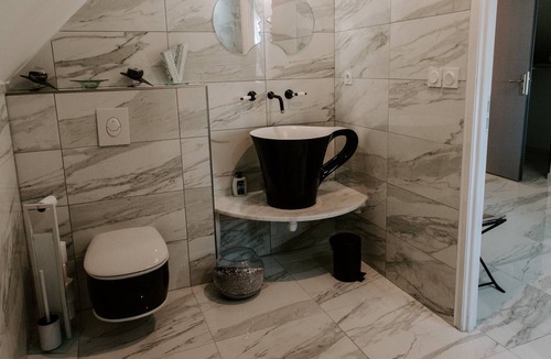 Saint-Hilaire-de-Brethmas House | Chambres d'hotes Il Piccolo Castello