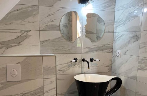 Saint-Hilaire-de-Brethmas House | Chambres d'hotes Il Piccolo Castello