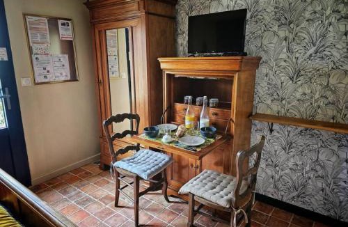 Saint-Lambert-la-Potherie House | Chambre Héléna, chambre indépendante du Gîte de L'Archerie