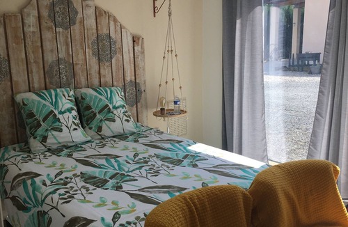 Saint-Martial-de-Valette Bed & Breakfast | Chambre & Table d'hotes Nontron - Le clos de Rapevache