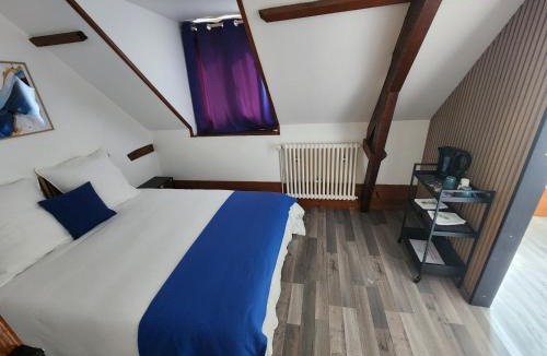 Saint-Nicolas-d'Aliermont Bed & Breakfast | chambre bleue