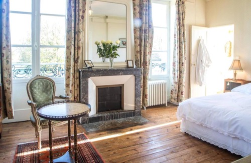 Verneuil-sur-Avre Bed & Breakfast | Chambres d'Hotes Château de la Puisaye