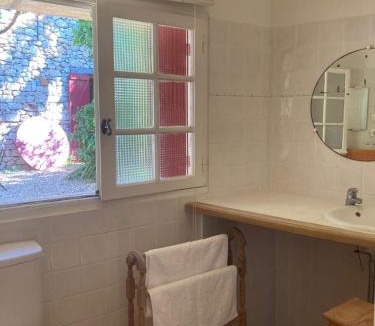 Villeneuve-les-Maguelone Bed & Breakfast | Chambres d'hotes lecortile