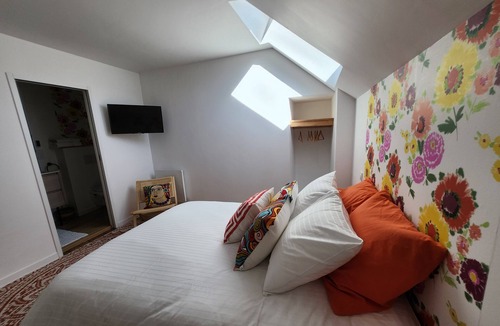 Laval Bed & Breakfast | Chambre Frida Kalho
