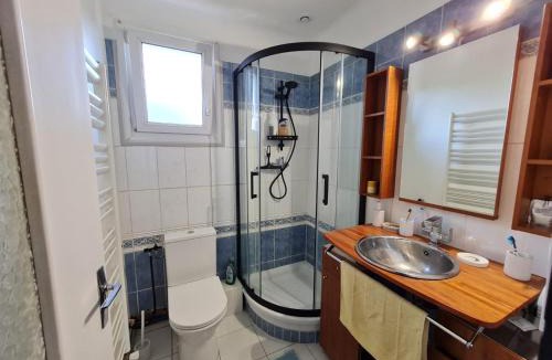 Reze House | Chambre Gabare proche Nantes