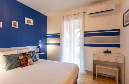 Aroue-Ithorots-Olhaiby Bed & Breakfast | Chambre - Gentiane