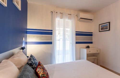 Aroue-Ithorots-Olhaiby Bed & Breakfast | Chambre - Gentiane