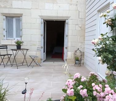 L'Ile-Bouchard Bed & Breakfast | Chambre Hirondelle