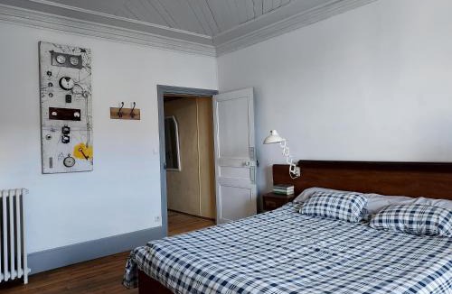 Pouilly-sur-Vingeanne House | Chambre indépendante dans le moulin