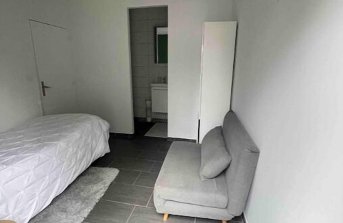 Basse-Goulaine Apartment | Chambre Indépendante Agréable