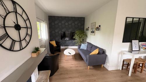 Bures-sur-Yvette House | Chambre individuelle - proche Universités, RER B, Wifi