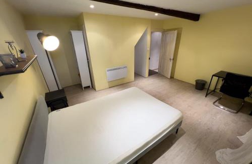 Ancerville House | Chambre individuelle 4