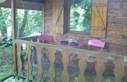 Sampigny Bed & Breakfast | chambre insolite dans un chalet