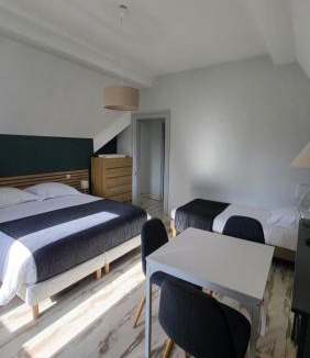 Saint-Etienne-au-Mont House | Chambre king-size
