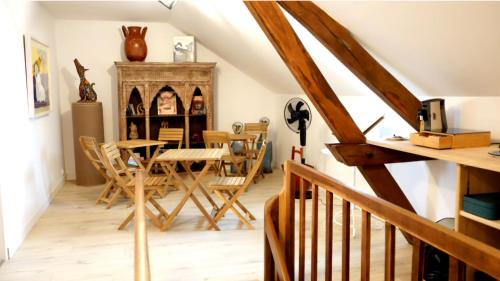 Maisonnais Bed & Breakfast | Chambre Lady rose