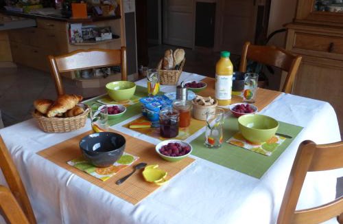 Funay - Bruyeres Bed & Breakfast | Chambre le Mans