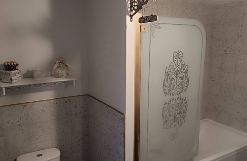 Saint-Cyr-sur-Morin Bed & Breakfast | Chambre "les Anges" - Domaine la Boilière - Charme Campagne Chic