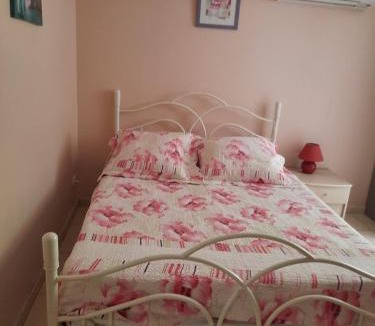 Leucate Bed & Breakfast | CHAMBRE LEUCATE VILLAGE