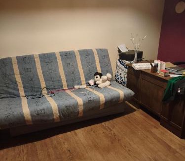 Saint-Hilaire-la-Palud House | Chambre lit double