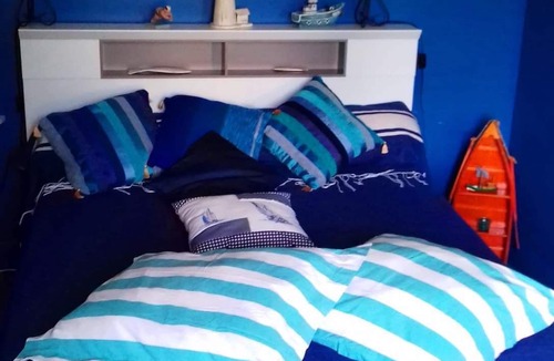 Ferrals-les-Corbieres Bed & Breakfast | Chambre marine la maison de josepha