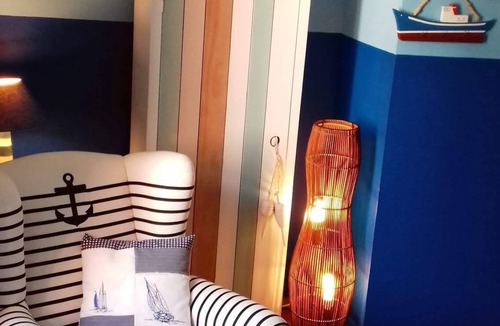 Ferrals-les-Corbieres Bed & Breakfast | Chambre marine la maison de josepha