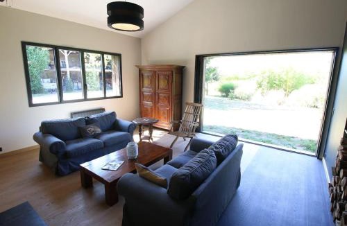La Ferte-Saint-Aubin Bed & Breakfast | Chambre "Madeleine" avec 2 lits simples et table d'hôtes - FR-1-590-468