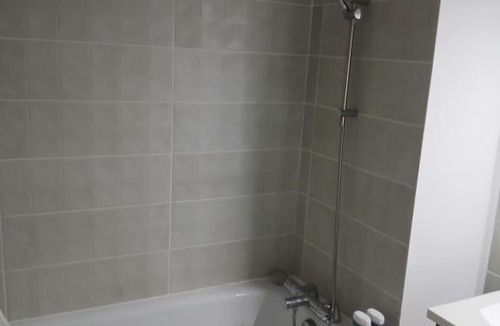 Villeneuve-les-Avignon Bed & Breakfast | Chambre meublee