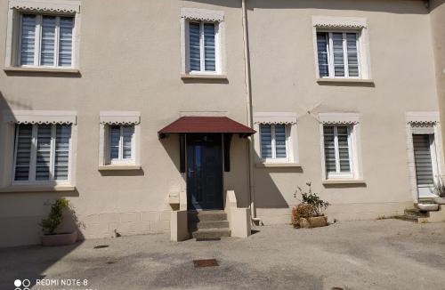 Pouzauges House | chambre meublée à louer