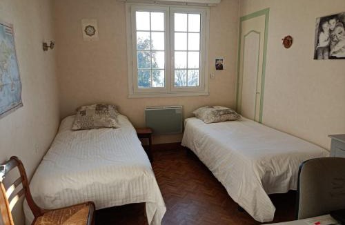 Ernee House | Chambre moto cross des nations 2026