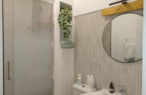 Nerondes Bed & Breakfast | Chambre Nérondes double Le Lion d Or